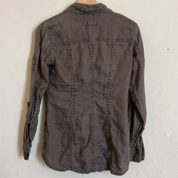 Get Ready to‎ Rock the Utility Trend with CAbi Button Up Jacket! - Picture 3 of 5